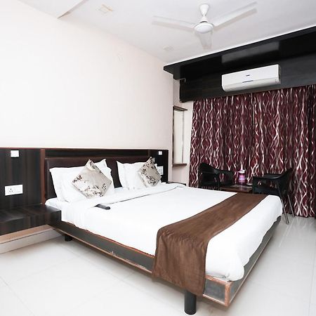 Hotel Madurai Near Central Bus Stand, Udaipur Eksteriør billede
